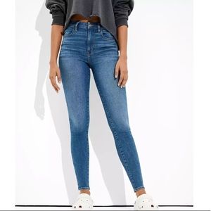 American Eagle Medium Wash High Rise Skinny Jeans